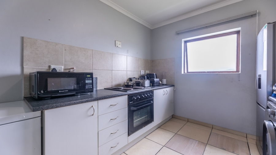 2 Bedroom Property for Sale in Parklands Western Cape